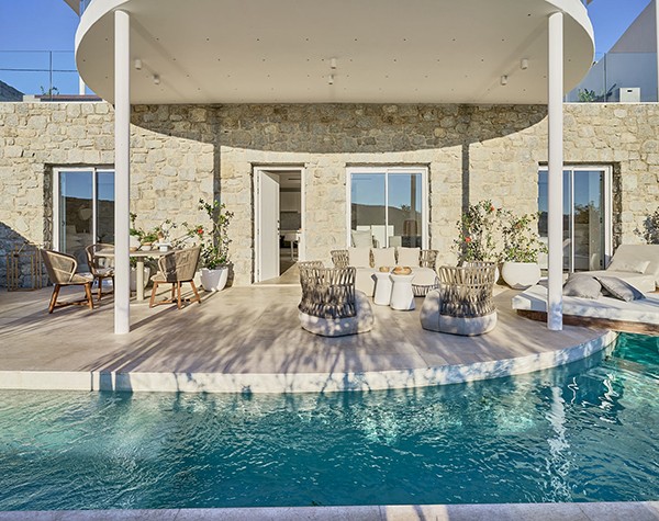 Elite Two-Bedroom Suite Sea View with Private Pool